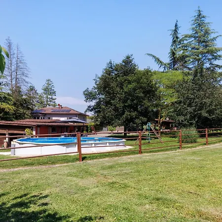 Paradiso Апартаменты Isola d'Asti